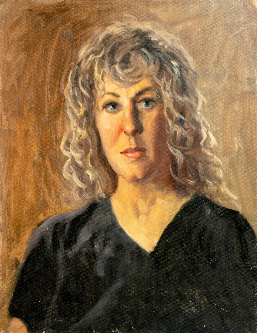George Holloway (NJ,20C) oil painting: ARTIST: George R Holloway (New Jersey, 20 century) TITLE: Portrait of Woman MEDIUM: oil on canvas board CONDITION: Minor damage to lower left corner. Minor paint losses. No