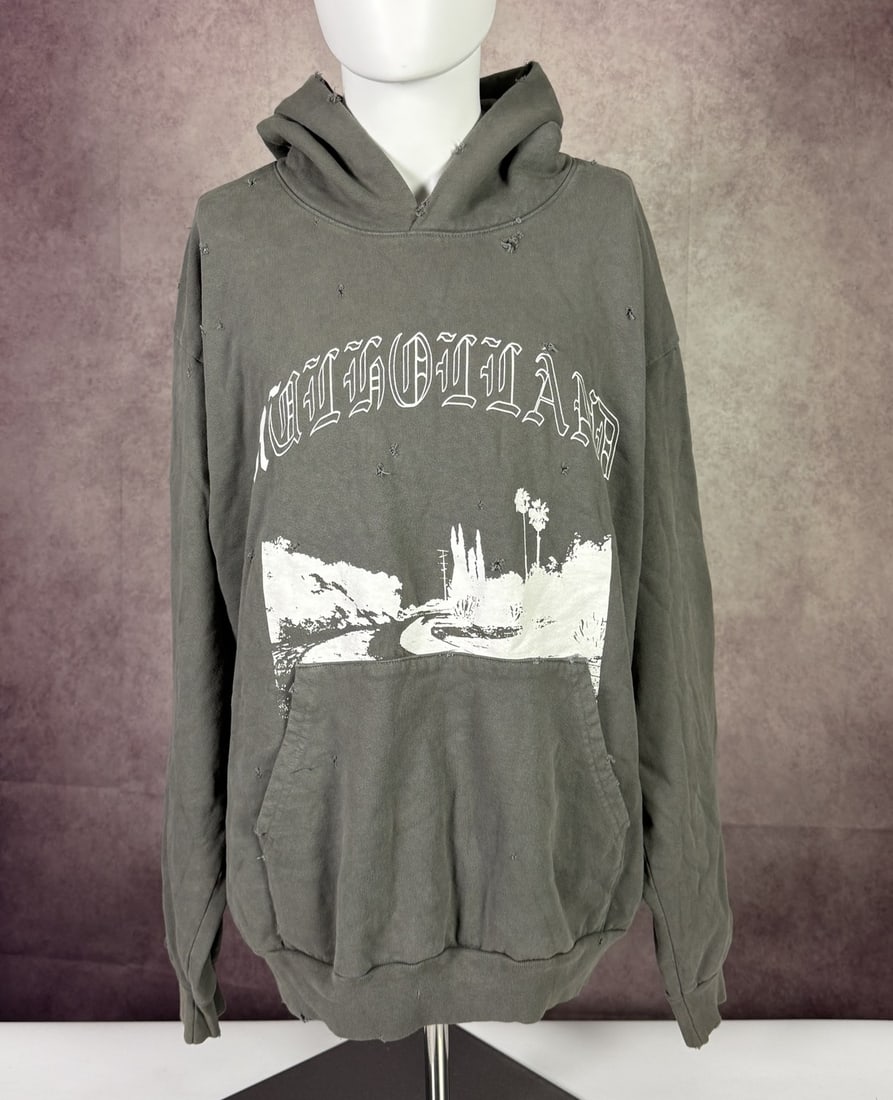 The Weeknd's Wardrobe - Hoodie: Mens Hoodie USA Cotton 14 oz. SIZE: XL CONDITION: Pre-owned. The photographs are part of this description - please review them carefully to assess condition. PROVENANCE: From the personal collection o