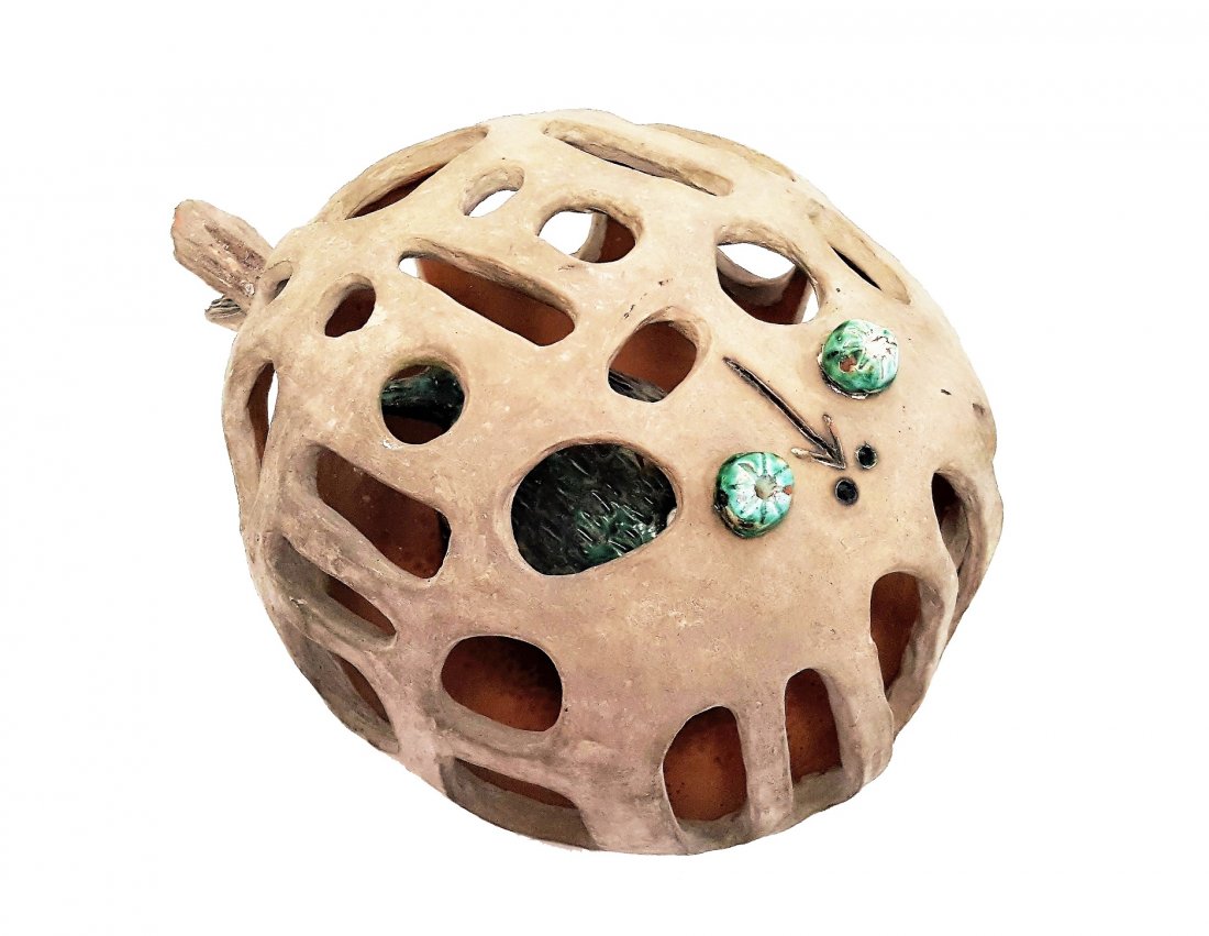 Alfredo SOSABRAVO (1930). Cuban art: "Pez relleno" by Alfredo SOSABRAVO Year: 1967 Medium: Enameled red clay Period: Contemporary Art Signed: On bottom Condition: Excellent Dimensions: 15.00 X 29.00 X 21.00 cm (5.85 X 11.31 X 8.19 in) Ce