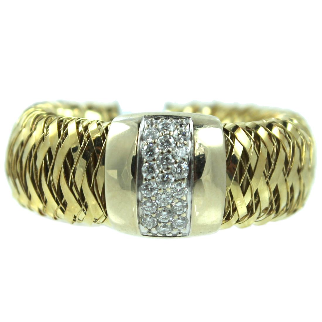 18K Yellow Gold Roberto Coin Primavera Ring.: 18K Yellow Gold Roberto Coin Primavera Ring. 0.30CT diamond.