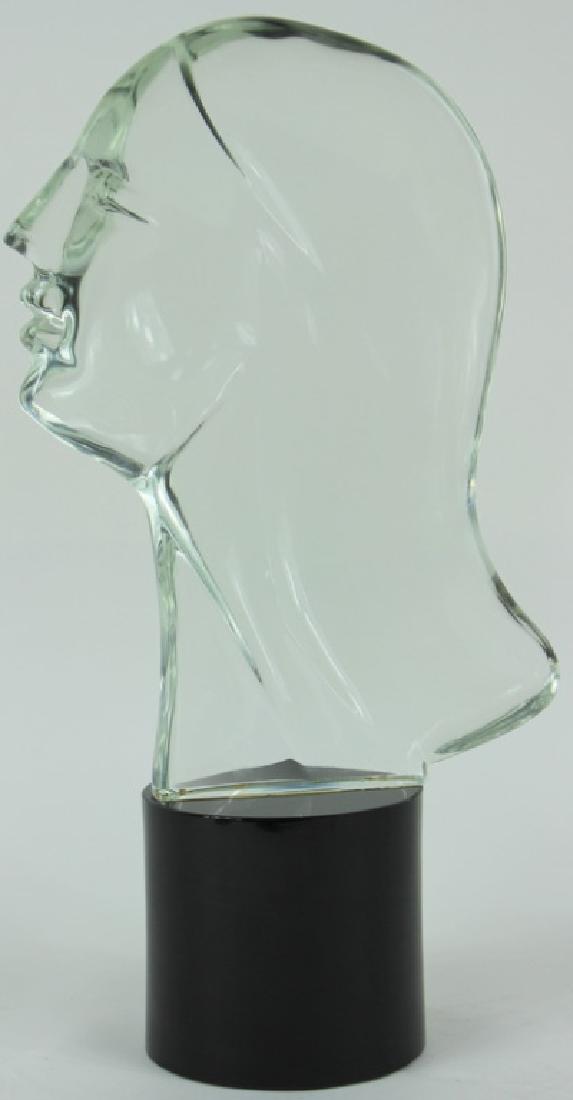 Loredano Rosin, Italian (1936-1991) 'Woman': Loredano Rosin, Italian(1936-1991) 'Woman'. Signed Laredano Rosin Glass Sculpture of a Woman Gazing into the sky on black base. Inscribed Lorendano Rosin on Base. Sculpture measures 14 in. H x 7 1/2 i