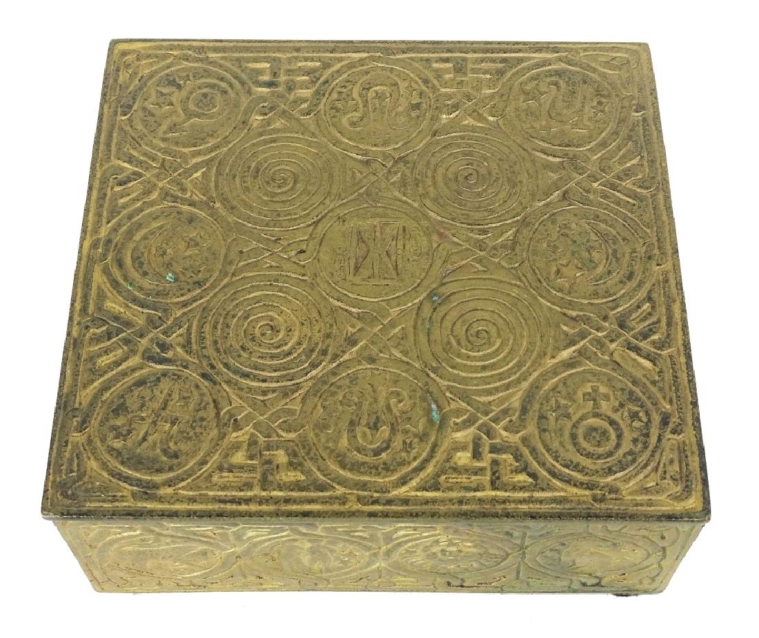 Tiffany Studios Zodiac Bronze Hinged Humidor Box (1 of 7)