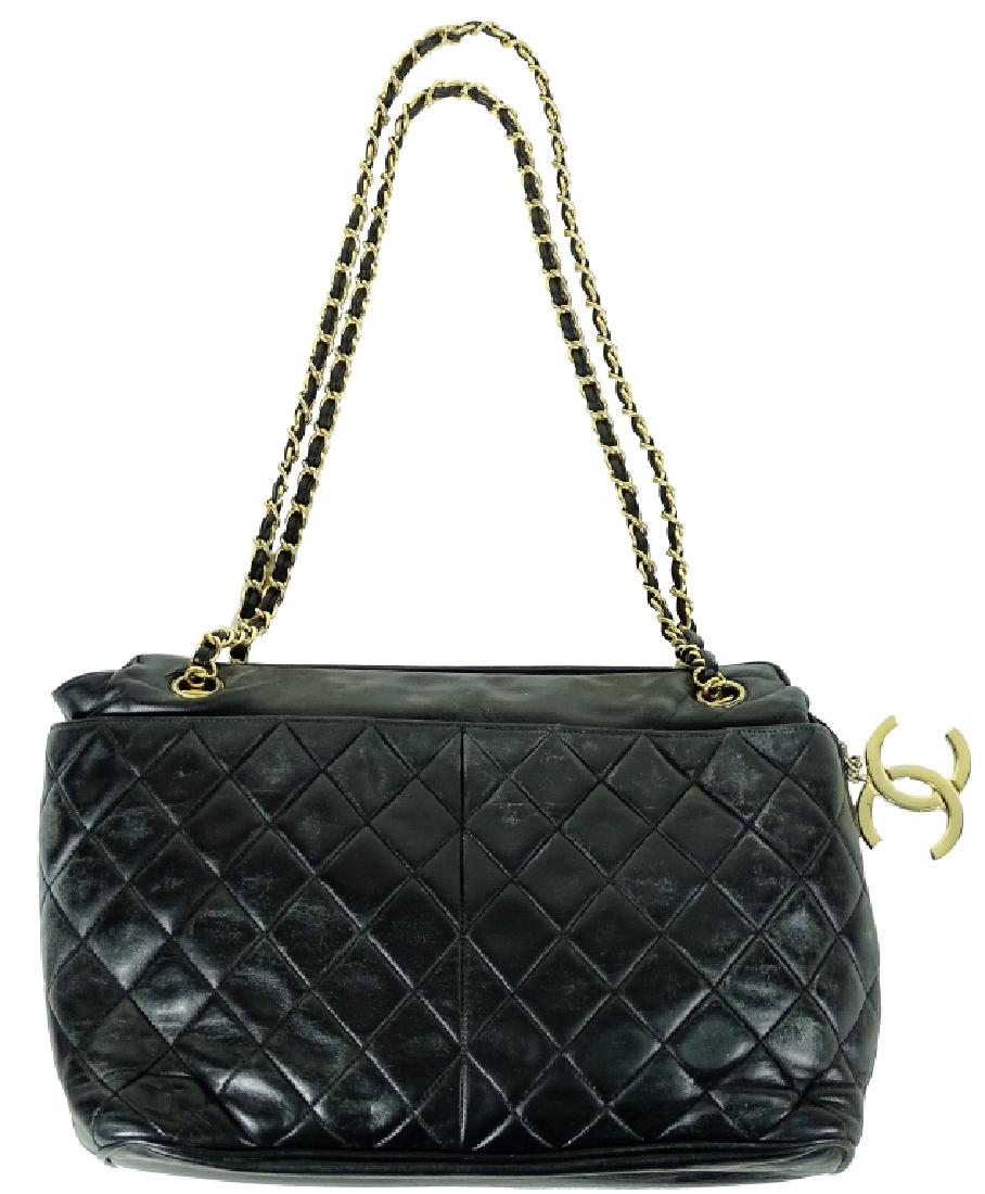 Vintage Chanel Leather Handbag (1 of 4)
