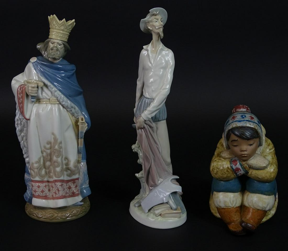 (3) Three Lladro Porcelain Figures. (1 of 2)