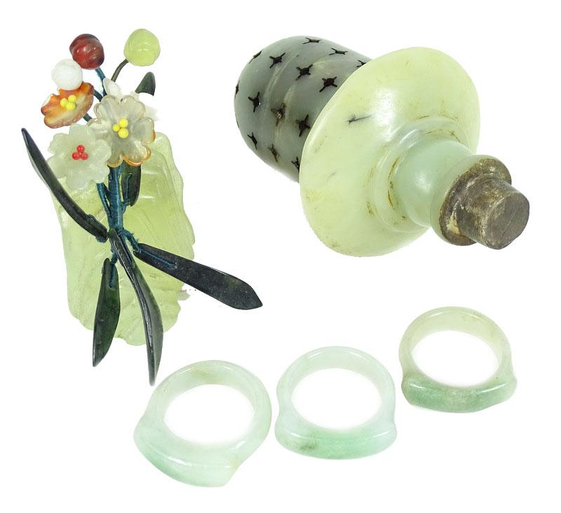 (5) Five Chinese Carved Hard Stone Items. (1 of 4)