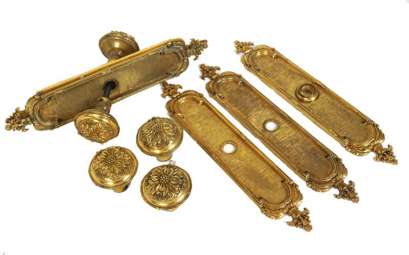 (10) Ten French Ornate Bronze Door Knobs (1 of 9)