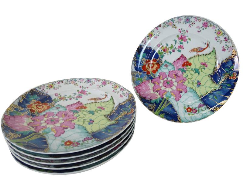 Six (6) Mottahedeh Tobacco Leaf Salad Plates: Six (6) Mottahedeh Tobacco Leaf Salad Plates. Good condition. 8.62" diameter.