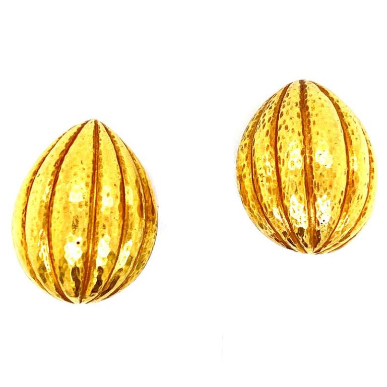 David Webb Webb Hammered Ribbed 18k Yellow Gold (1 of 4)