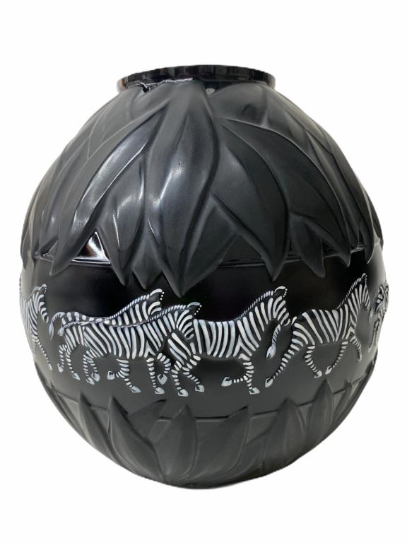 Lalique France Tanzania Zebra Vase (1 of 4)