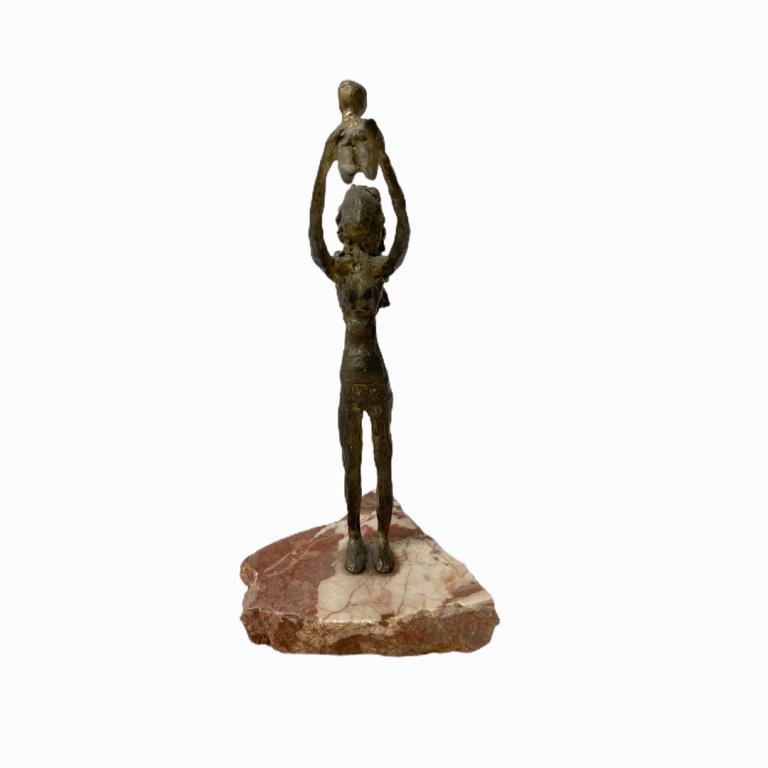 Gary Rosenthal "Woman And Baby" Sculpture: Gary Rosenthal "Woman And Baby" Sculpture Numbered 102/300, Signed G. Rosenthal, Dated 83 on the Bottom. Total Measures 8 Inches High X 4 Inches Wide X 4 Inches Deep