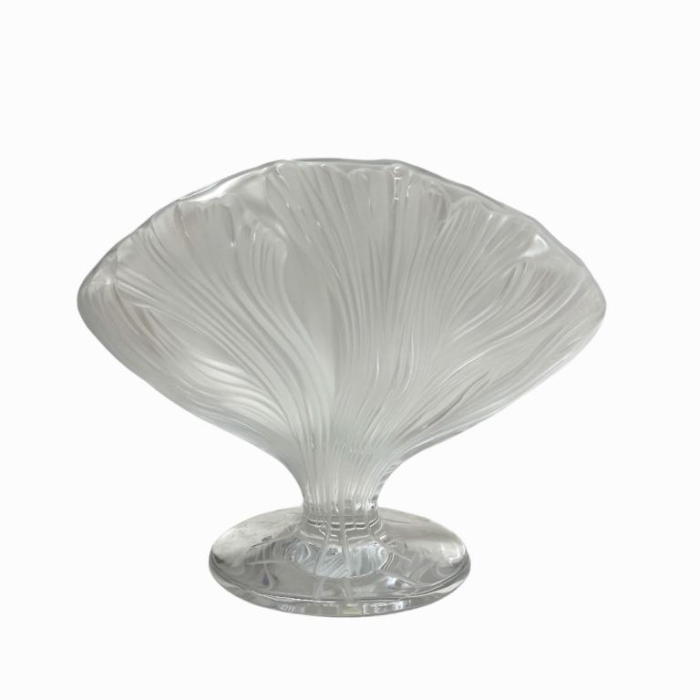 Lalique Crystal Ichor Vase (1 of 5)
