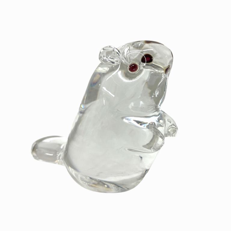 Steuben Crystal Art Glass Beaver with Garnet Eyes (1 of 3)
