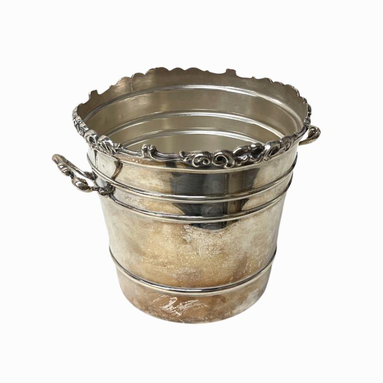 Peruvian Camusso Sterling Silver Ice Bucket. Marked 925 (1 of 4)
