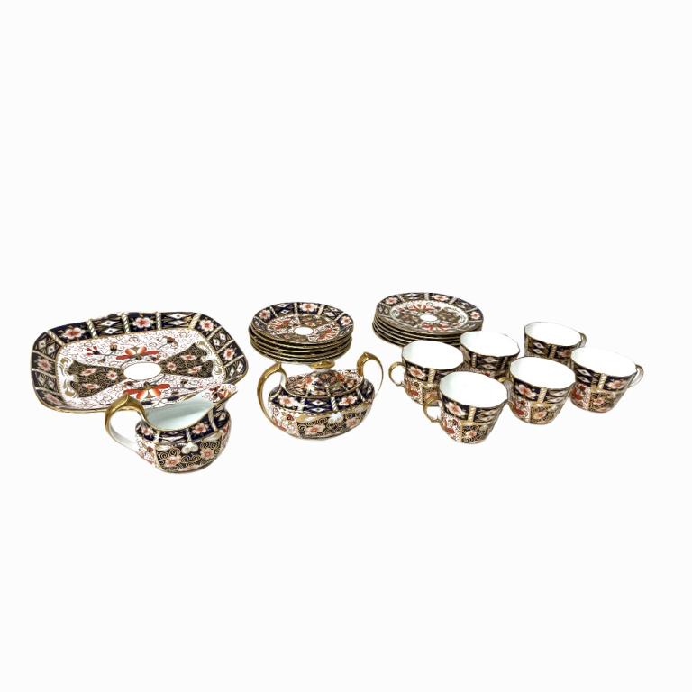 19th Century Royal Crown Derby Tableware Set. Made in (1 of 7)