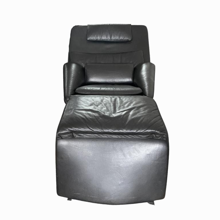 Vintage Black Leather Full Reclining Chair: Vintage Black Leather Full Reclining Chair. 33 inches high x 34 inches wide x 54 inches deep.
