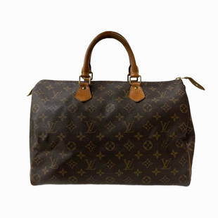 Louis Vuitton Monogram Speedy Bag: Louis Vuitton Monogram Speedy Bag, fair condition, fully functioning zipper, leather on handle in good condition, lining in good condition, minor wear marks on exterior corners and leather details,