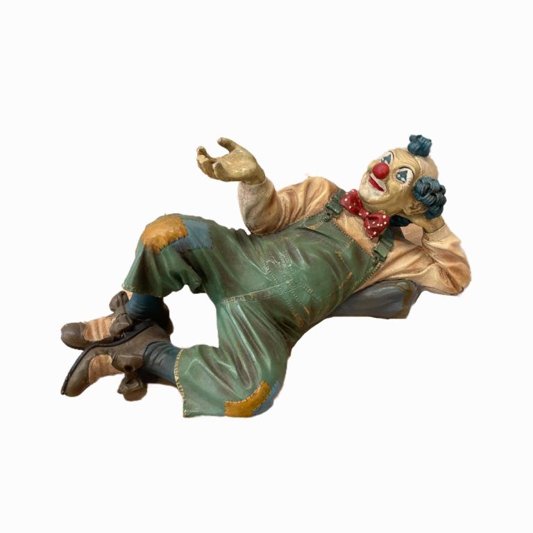 Jun Asilo, Philippines, Clown Sculpture (1 of 5)