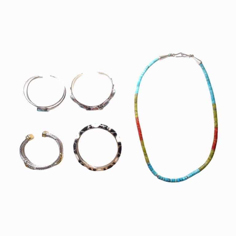 Native American Sterling Silver And Turqoise (1 of 5)