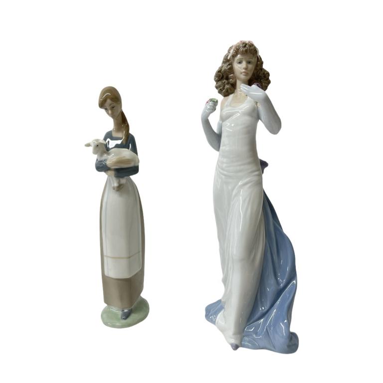 2 Lladro Spanish Porcelain Sculptures 6608 4505 (1 of 5)