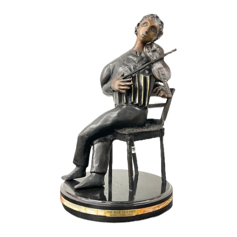 Guillermo Castano Ramirez Chagall Violinist Bronze (1 of 6)