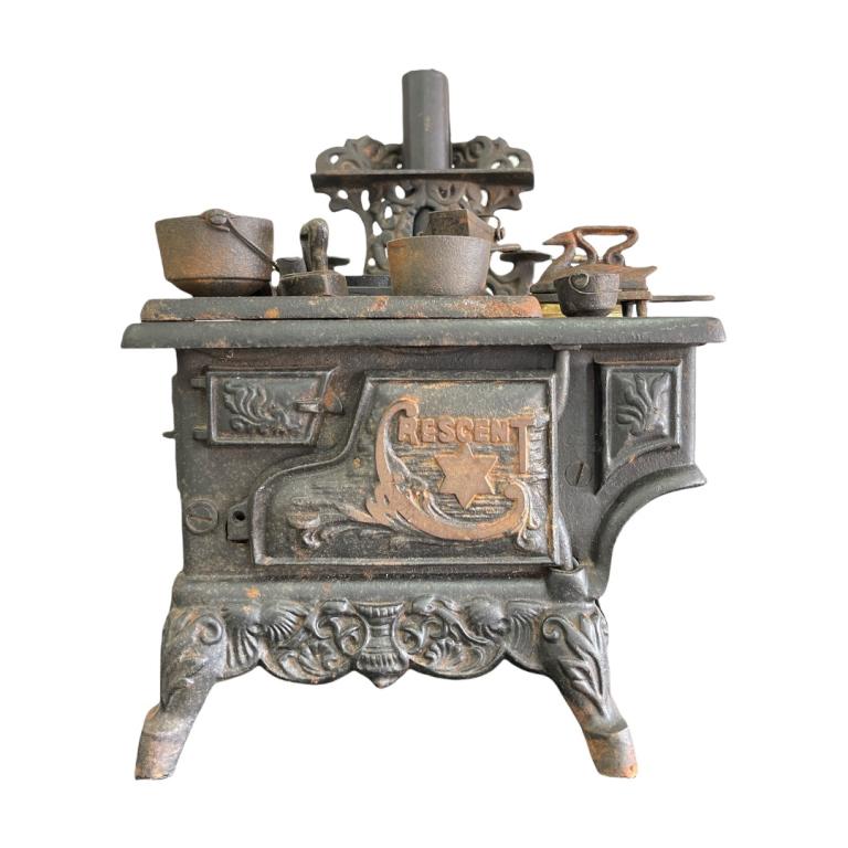Antique Crescent Cast Iron Miniature Stove (1 of 4)