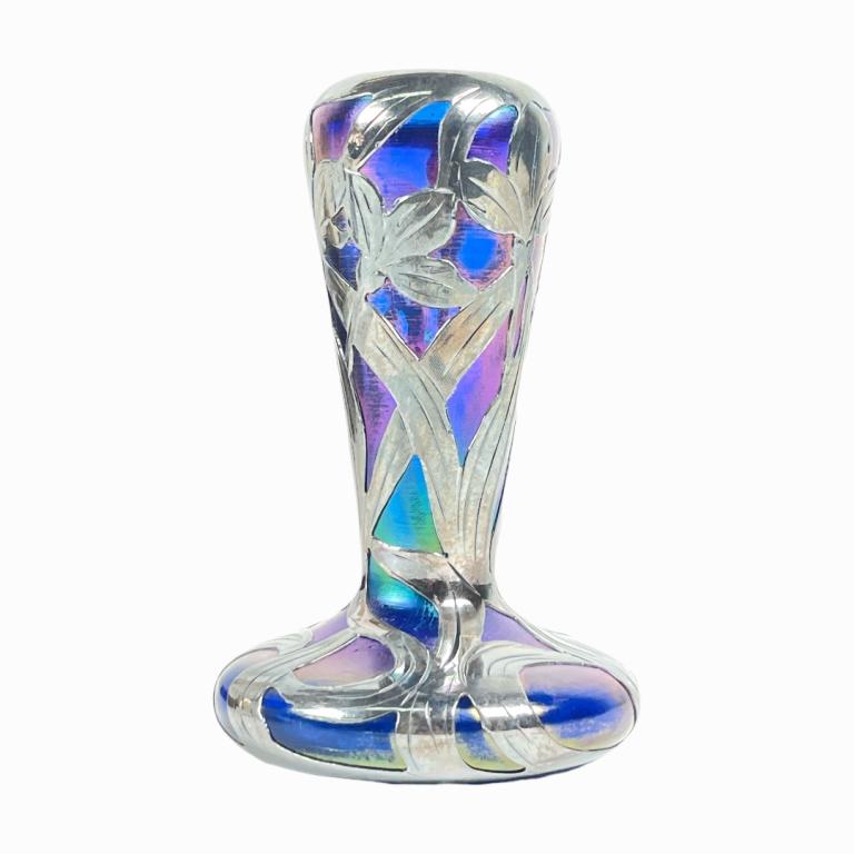 Antique Alvin Sterling Overlay Quezal? Cabinet Vas (1 of 3)