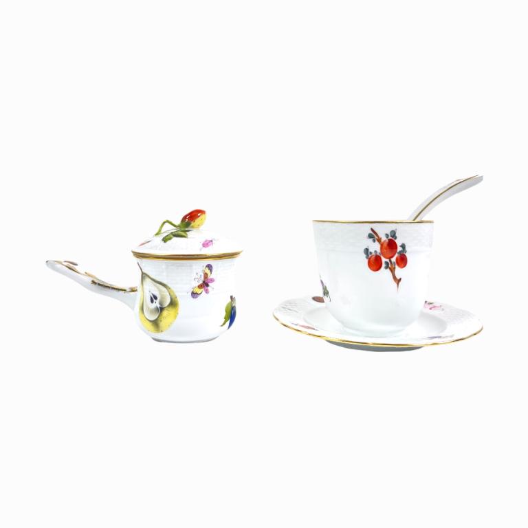 A lot of three pieces of Herend Hungarian hand painted porcelain China tableware items to include a (1 of 4)