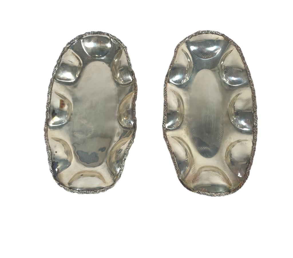 A pair of vintage Meru Mexican sterling silver oval form bowls having scalloped and scolled design (1 of 7)