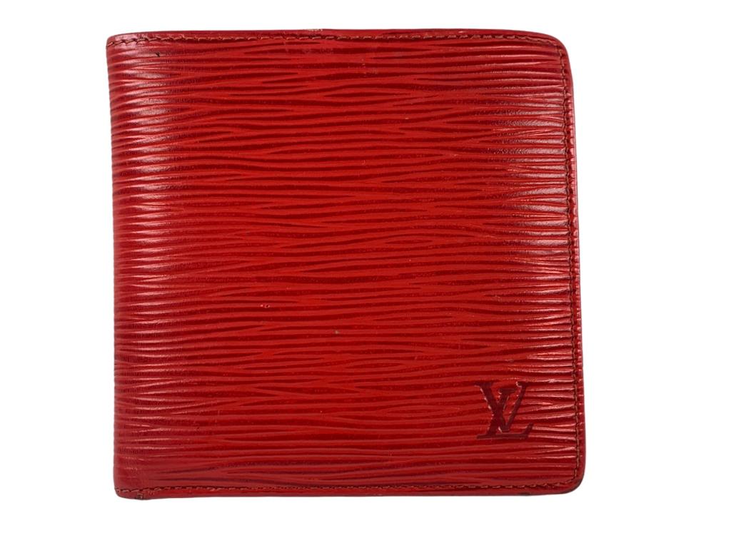Red Louis Vuittion Epi Wallet (1 of 11)