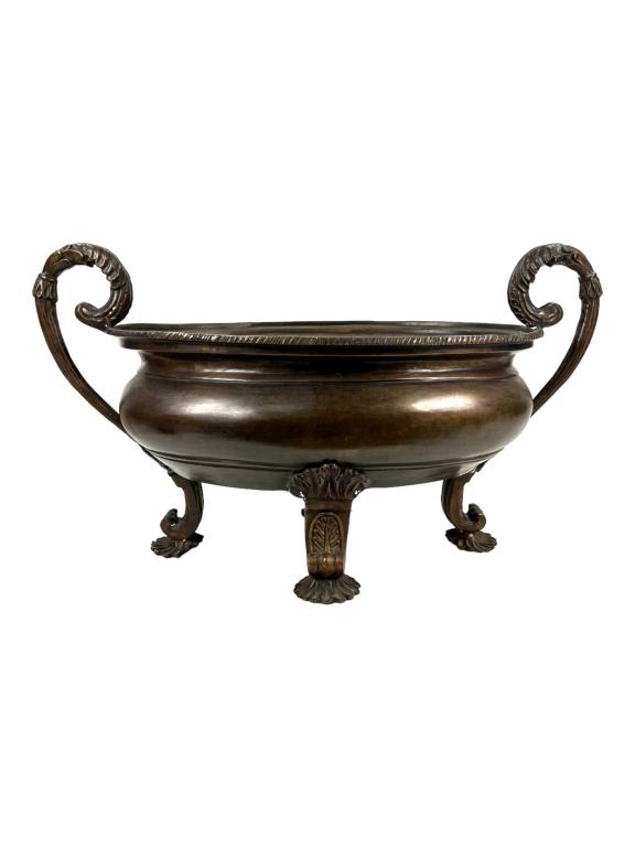 ANTIQUE LARGE METAL PLANTER BOWL (1 of 4)