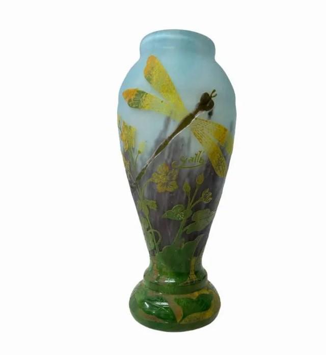 After Emile Galle French Art Nouveau Vase: After Emile Galle French Art Nouveau Vase Signed vase, firefly and floral motif. Good condition, no apparent damage. It measures 10" inches high x 4.5" inches of diameter.