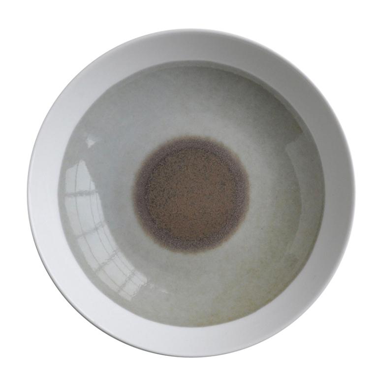 4PC BERNARDAUD 1863 LIMOGES FRANCE PORCELAIN: This set includes: 1 Bernardaud Iris Taupe soup bowl (7 1/4") 1 Bernardaud Iris Taupe dessert plate (8 1/4") 1 Bernardaud Iris Ivorie dinner plate (10 3/4") 1 Bernardaud Taupe service plate (12 1/4")