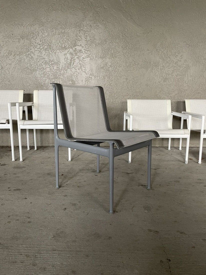 Knoll Richard Schultz Dining Armchair- Gray: Knoll Richard Schultz Dining Armchair- GrayKnoll Richard Schultz 1966 Collection Dining Armchair Gray no arms. As you can see it has a little wear and some light peeling towards the feet. Great deal o