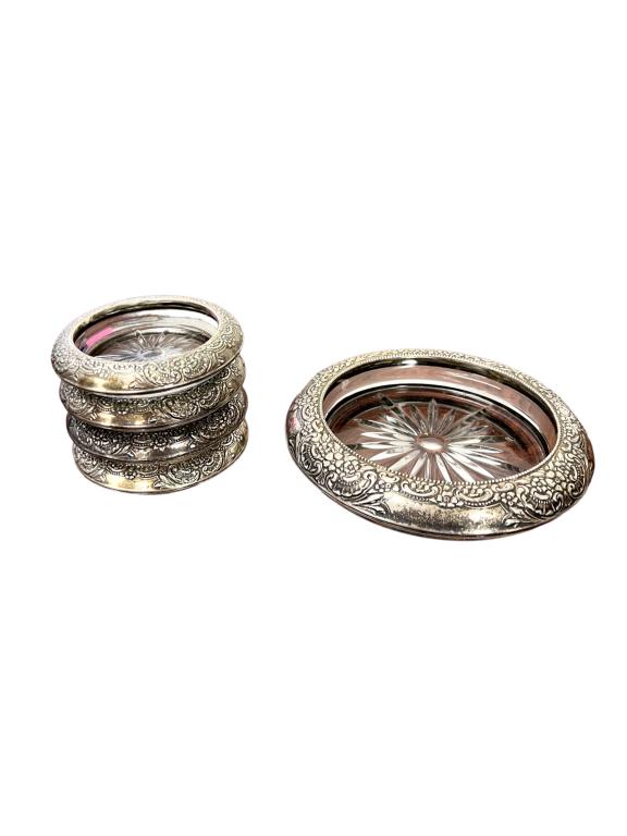 VINTAGE STERLING GLASS FRANK M. WHITING COASTERS: VINTAGE STERLING GLASS FRANK M. WHITING COASTERS 1 LARGE 7"D 4 SMALL 4"D