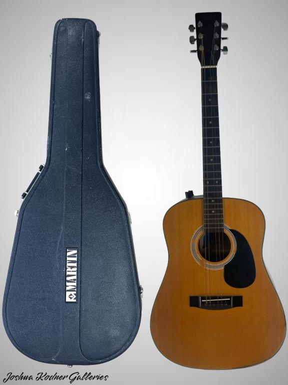 PALMER ACOUSTIC GUITAR WITH HARD CASE (1 of 6)