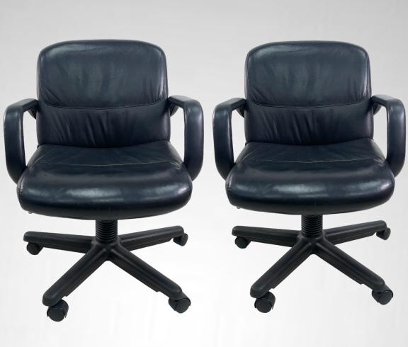 Pair of Gerd Lange Executive Chairs w Arm: Pair of Gred Lang Executive Chairs w Arm