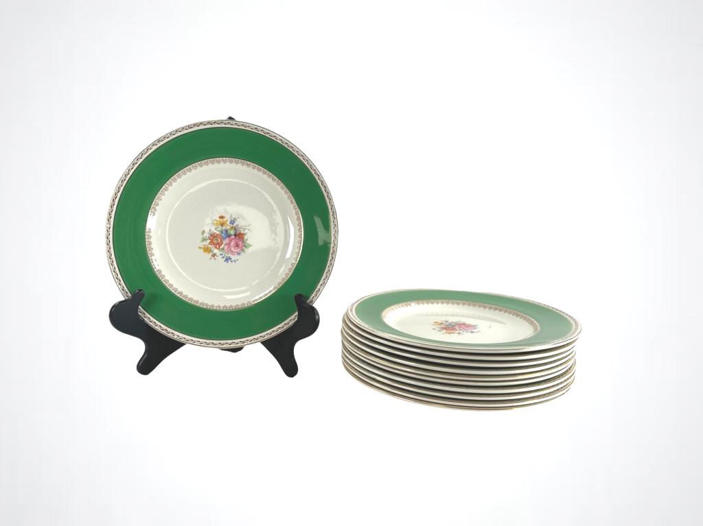 Set of 11 Ducal Crownware England Dinner Plates. Floral Motif, Green boarder, with gold etching on: Set of 11 Ducal Crownware England Dinner Plates. Floral Motif, Green boarder, with gold etching on rim. Approx: 10.5"D. EF/B15/SH: