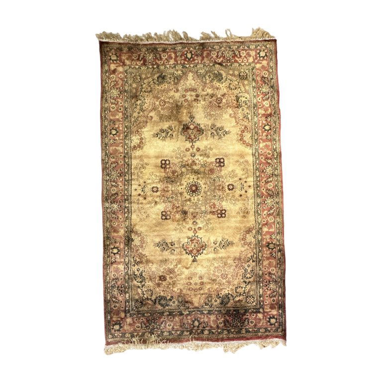 (1) Oriental Silk Blend Rug, 61" x 36" (1 of 4)