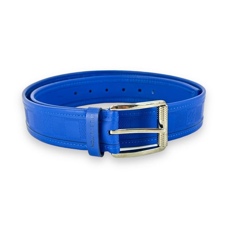 Louis Vuitton Damier Leather Belt- Blue: Louis Vuitton Damier Leather Belt- Blue. marked 9120. Sz 100/40. 46 1/2" long. EF/B15/SH:1B