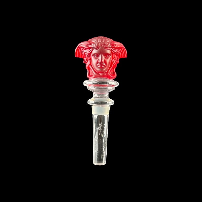 (1) Rosenthal Versace Medusa Stopper- Red: (1) Rosenthal Versace Medusa Stopper- Red. Includes original box. over 24% lead crystal, made in Austria. Signed. Approx DIMENSIONS: H: 5.25" x D: 2.25". EF/B15/SH