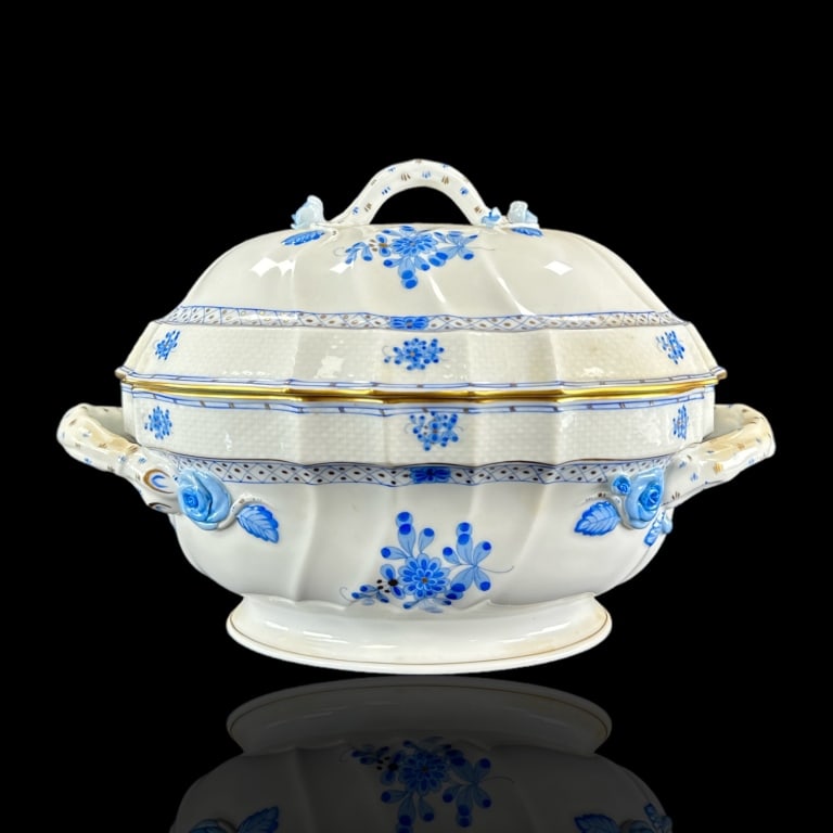 Herend Hungarian hand painted porcelain oval covered casserole server in the "Blue Garden" pattern (1 of 4)