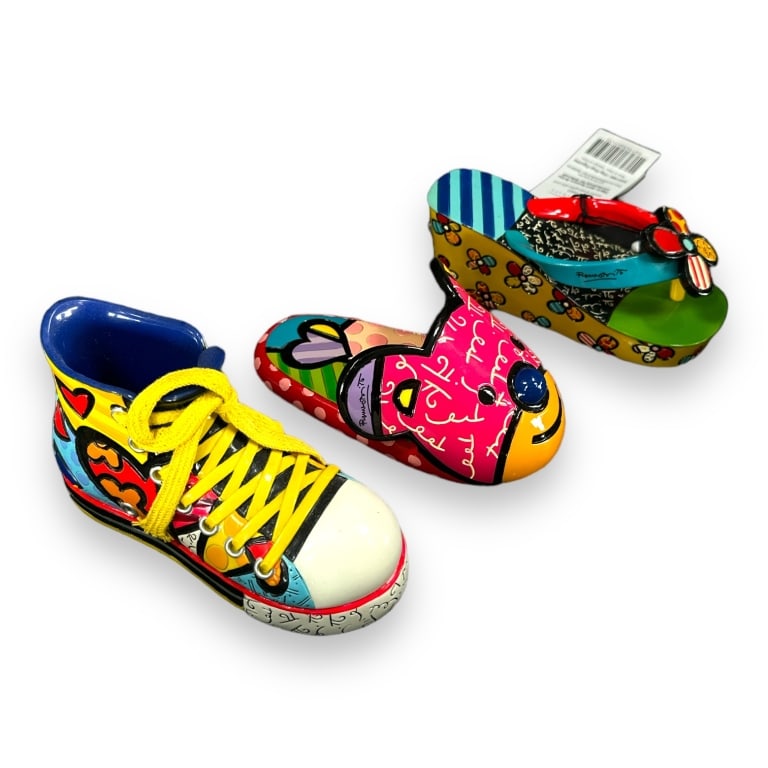A lof of four Romero Britto Mini Shoe Collection figurines to include two "Bear Slippers", "Flip (1 of 3)