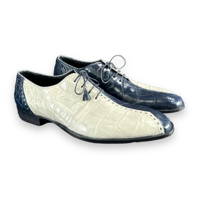 A pair of men's Mauri genuine alligator leather shoes in navy blue and gray tones. Size 10 1/2 M. (1 of 4)