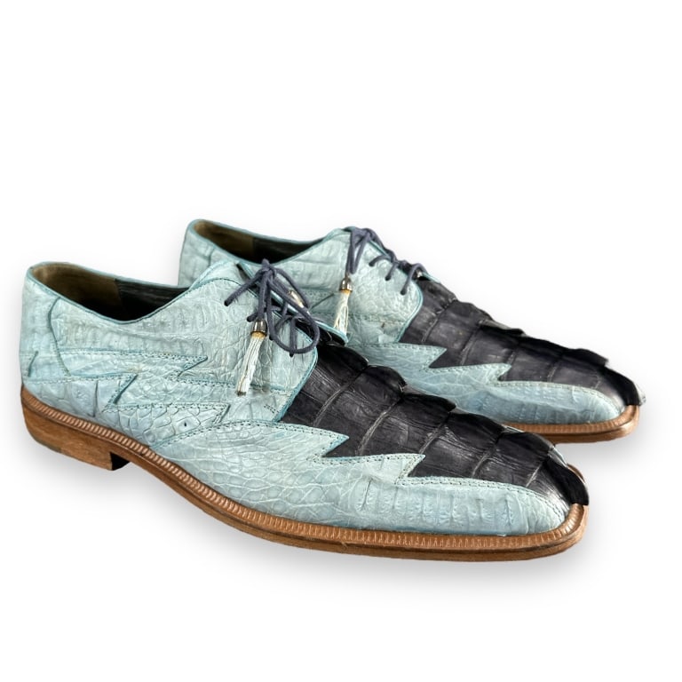 A pair of men's Romana designer baby blue and navy crocodile leather shoes. Size 11. Good used (1 of 3)