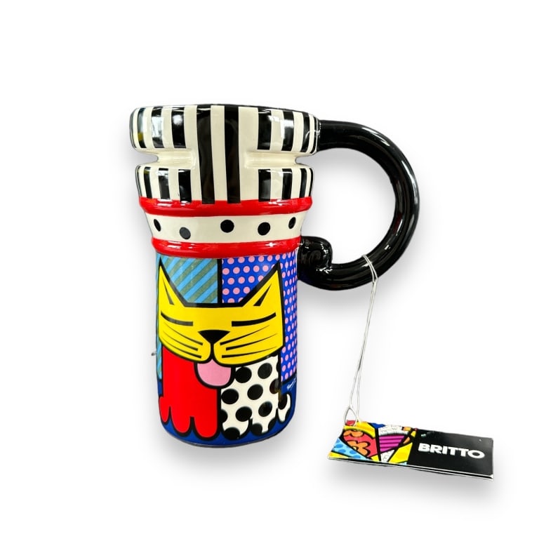 Romero Britto(Brazil, b.1963) Travel Mug; Yellow Cat. #331303. In original box; excellent condition. (1 of 4)