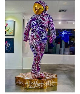 Brendan Murphy Big Foot Boonji Spaceman Carbon Fiber & Layers of chrome painted. 7 feet. 84 inches.: Brendan Murphy Big Foot Boonji Spaceman Carbon Fiber & Layers of chrome painted. 7 feet. 84 inches. Circa 2021 Retail Replacement $750,000