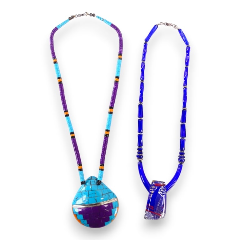 A lot of 2 beaded necklaces to include a Heshi bead necklace with overlaid shell pendant by Floral (1 of 3)