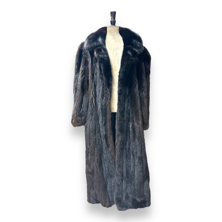 Has gray acrylic Bakelite? top button. Black silk lined interior. Measures approx. 47" length (1 of 4)