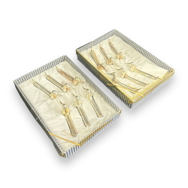 V. Bugatti Italy, two sets of 6, silver plate knife / flatware rests in the form of a Daschund dog. (1 of 4)