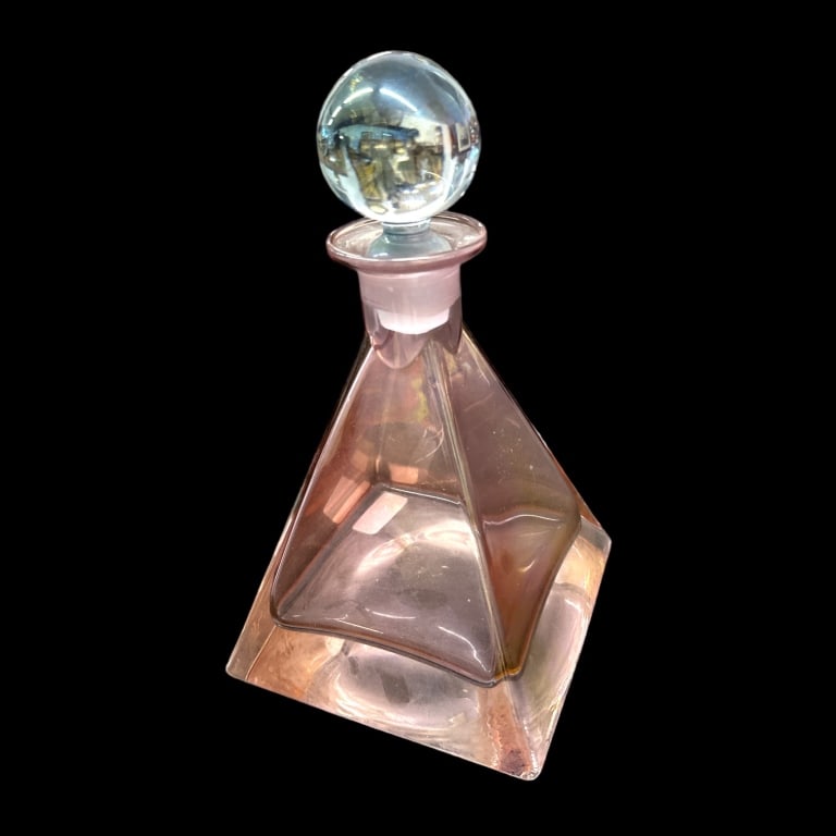 Geometric Shaped Marw Italian Glass Decanter with Ball Stopper. Approx: 10.5"H X 6"W X 6"L. JD/B17 (1 of 3)